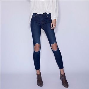 Free People Distress Jeans (EUC)